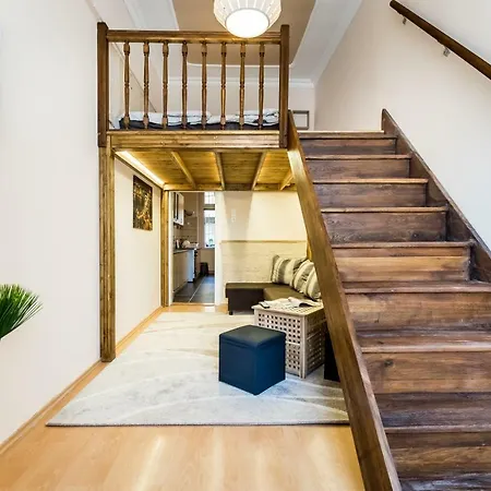 Bpr A2 Downtown Comfy Апартаменты *