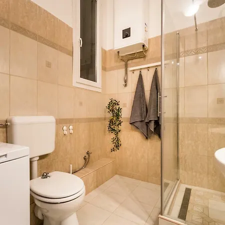Bpr A2 Downtown Comfy * Будапешт
