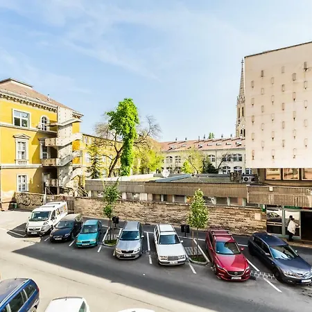 Bpr A2 Downtown Comfy Апартаменты